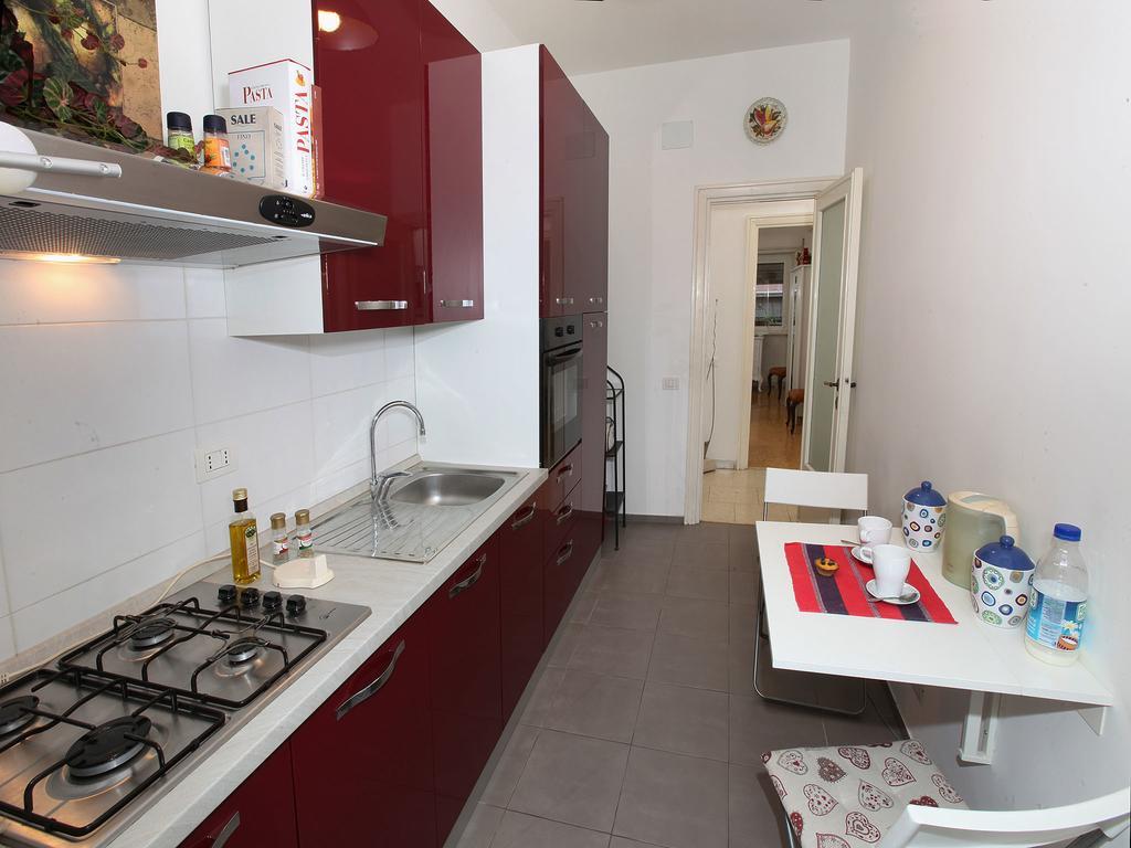 Anna A San Pietro Holiday House روما الغرفة الصورة